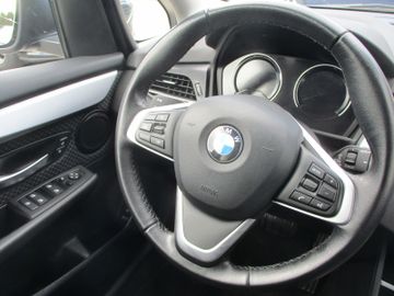 BMW 218 Gran Tourer - 8