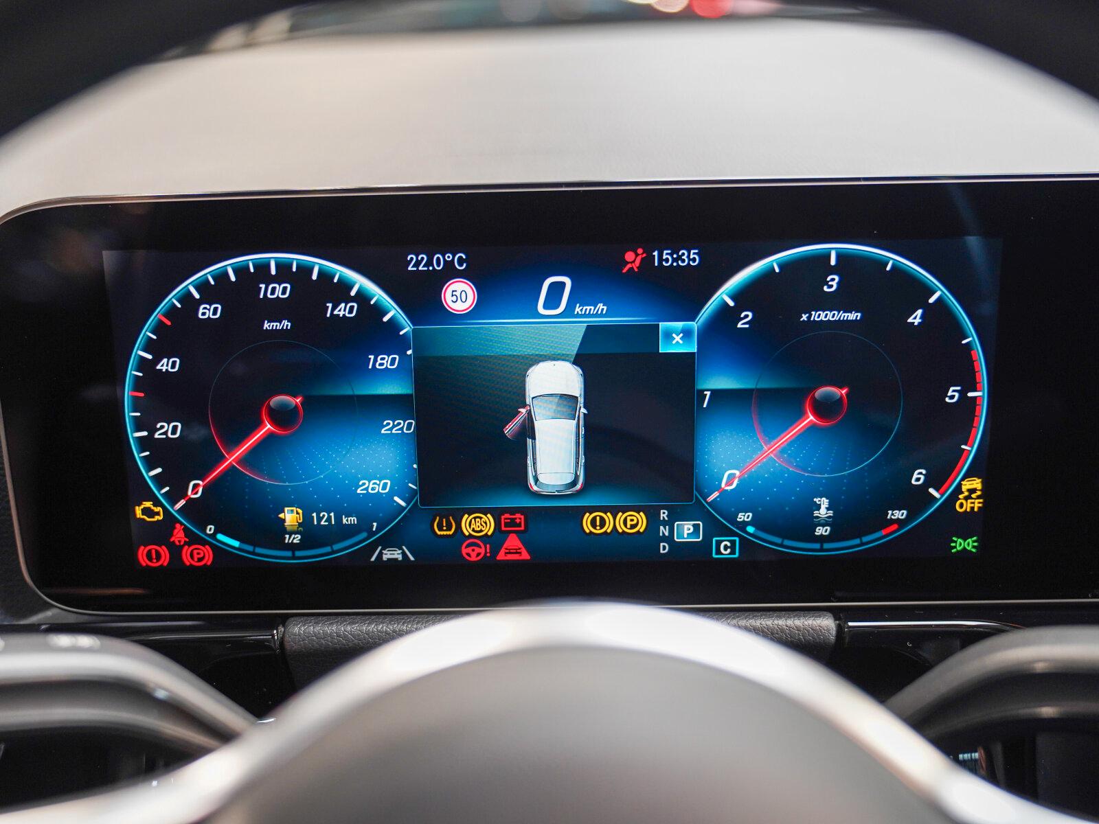 Mercedes-Benz GLA d Progressive MULTIBEAM 360° Pano Alarm, миниатюра 17