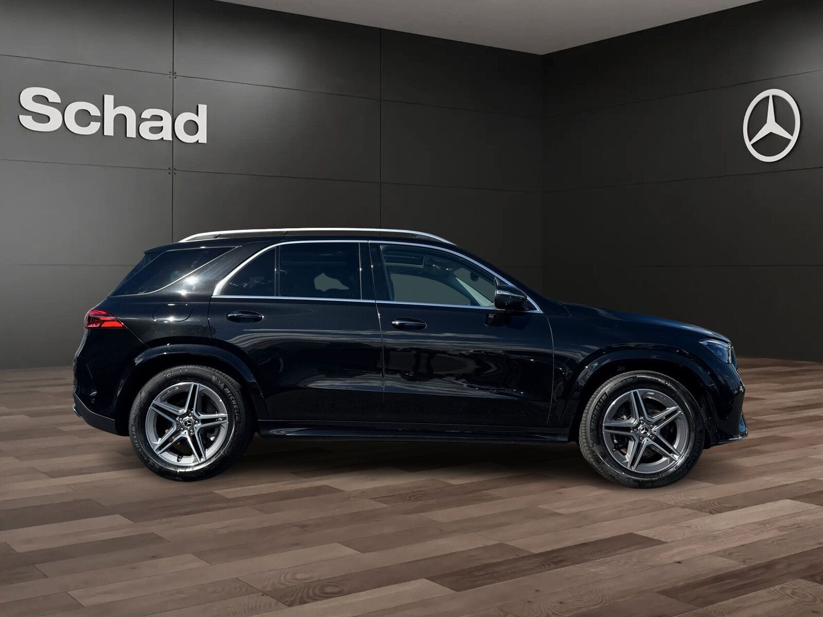 Mercedes-Benz GLE 300 d 4M AMG MEMORY MBEAM LED AHK AIRMATIC foto 4