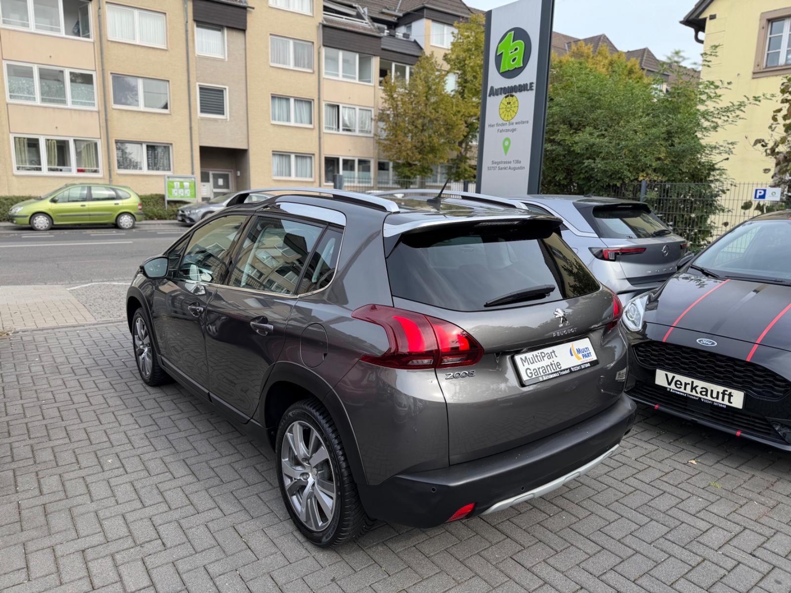 Peugeot 2008 Allure*NAVI*KAM*PDC*TEMPO*PANO*AUTOMATIK