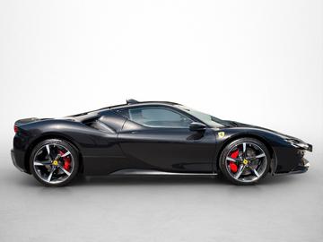 2024 Ferrari SF90 — фото 4