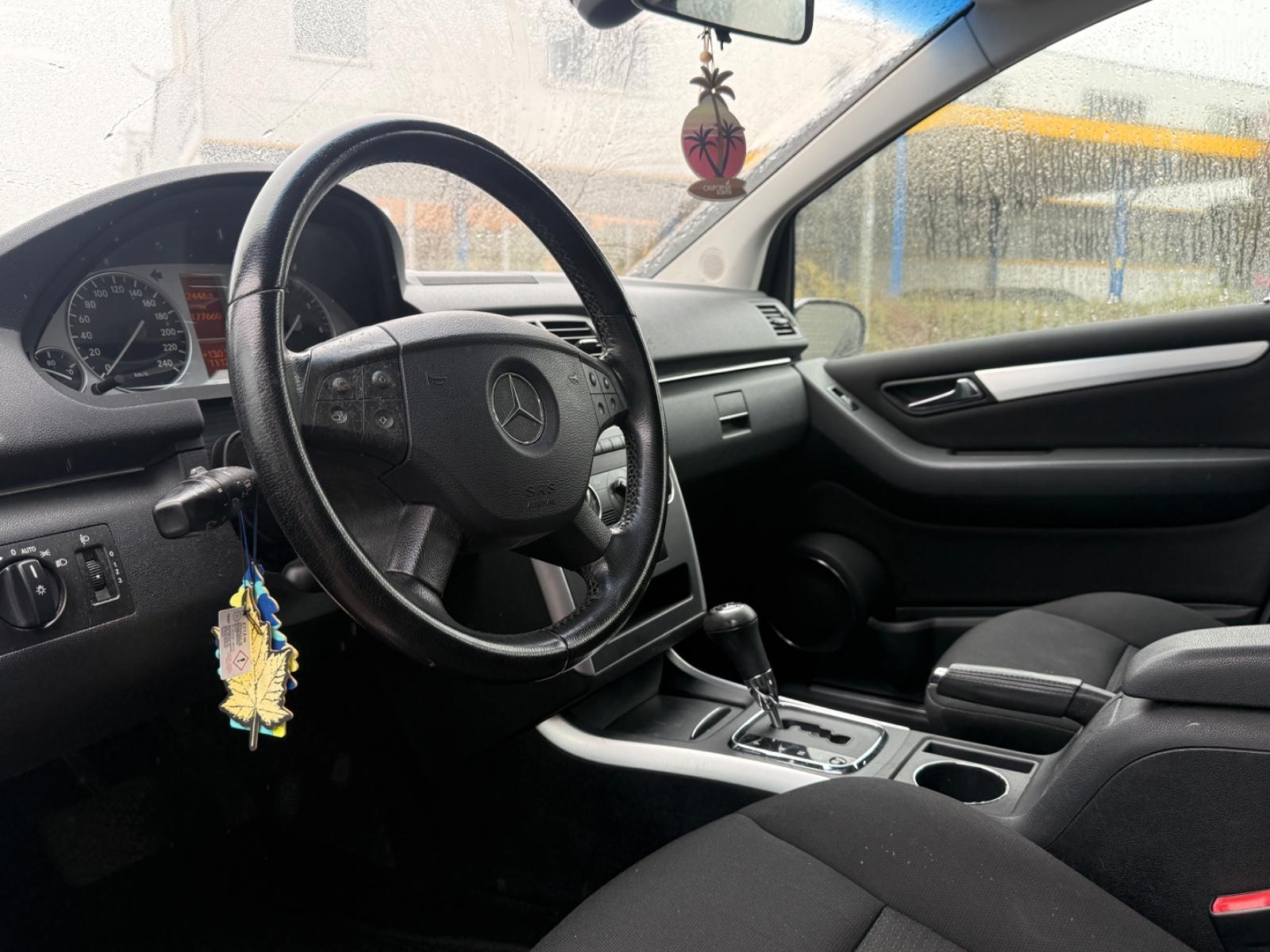 Mercedes-Benz B170 2005 — photo 5
