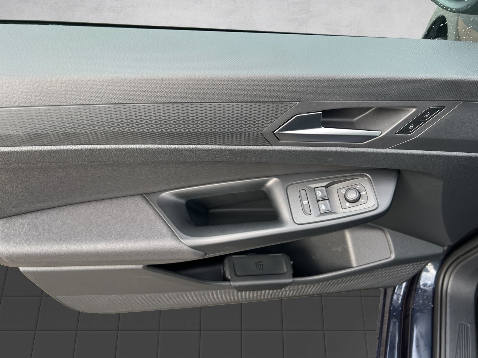 Caddy Style 5-Sitzer 2,0 l 90 kW TDI EU6 SCR Fro