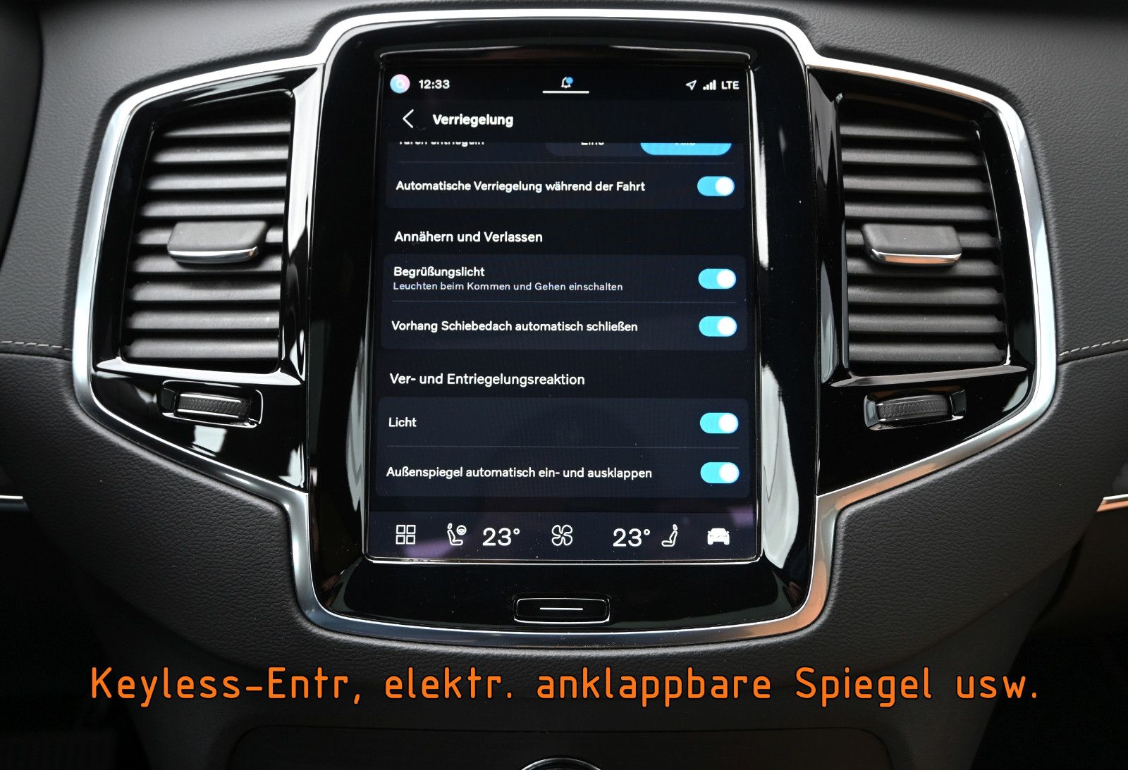 Fahrzeugabbildung Volvo XC90 B5 D AWD Plus Dark °ACC°AHK°PANO°STANDHEIZ°