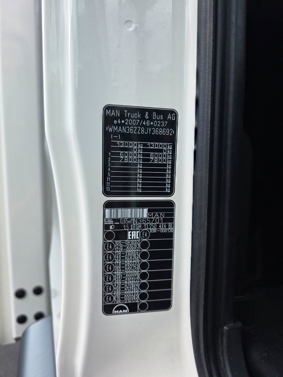 Fahrzeugabbildung MAN TGM 13.250 4x4 BL Allrad 37.917km Klima 3 Sitze