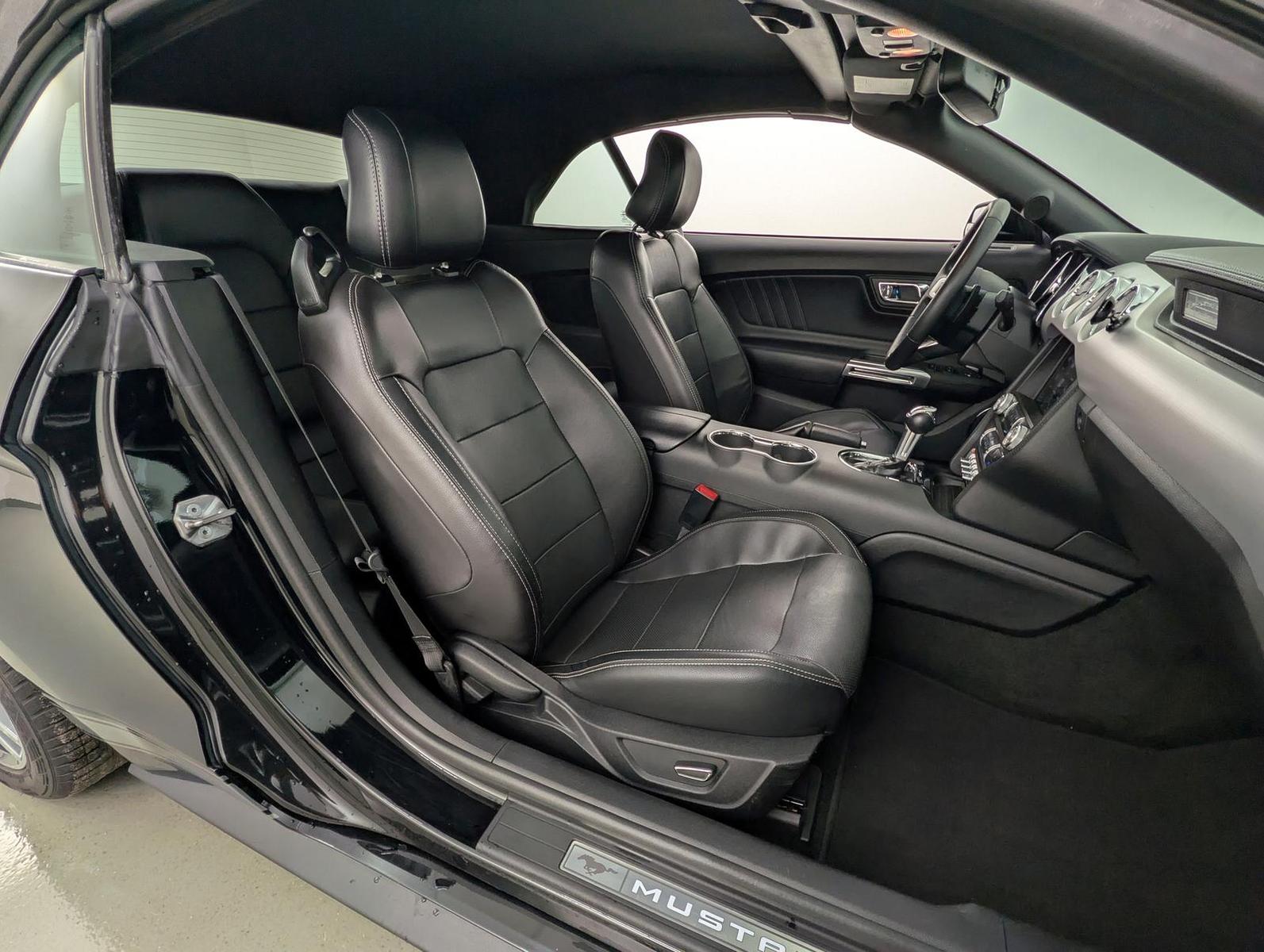 Ford Mustang 2.3 EcoB Aut Convertible SitzKlima+Kam