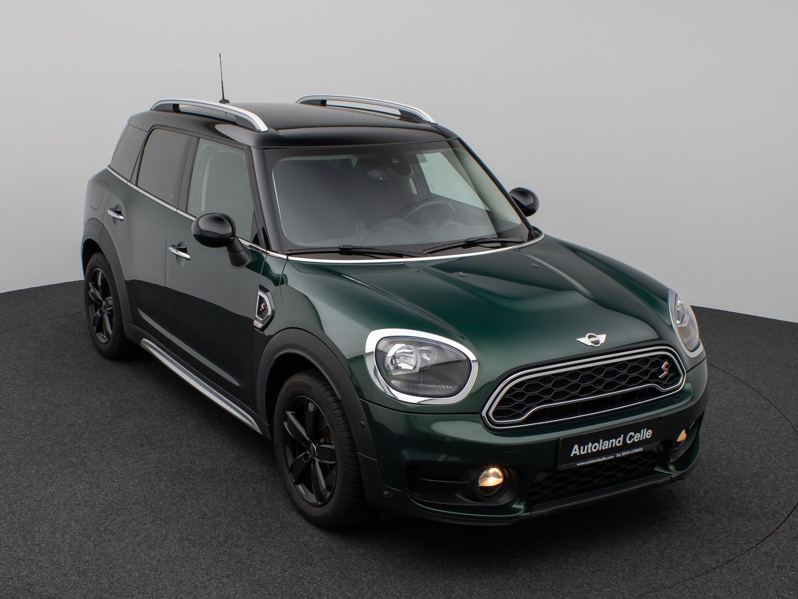 Fahrzeugabbildung MINI Countryman S (Cooper) Parkassist KomfortSport