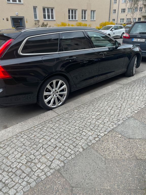 Image of Volvo V90