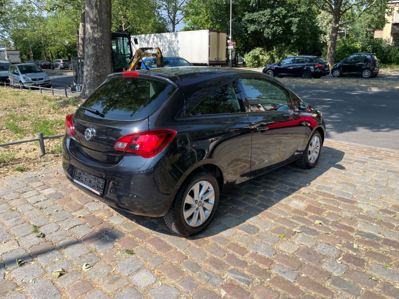 Fahrzeugabbildung Opel Corsa 1.2 E Edition*Bluetooth*Klima*SHZ*Tempomat