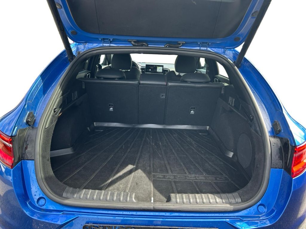 Fahrzeugabbildung Kia ProCeed 1.6 T-GDI DCT7 OPF GT