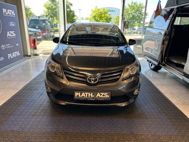 Toyota Avensis Kombi Life Automatik