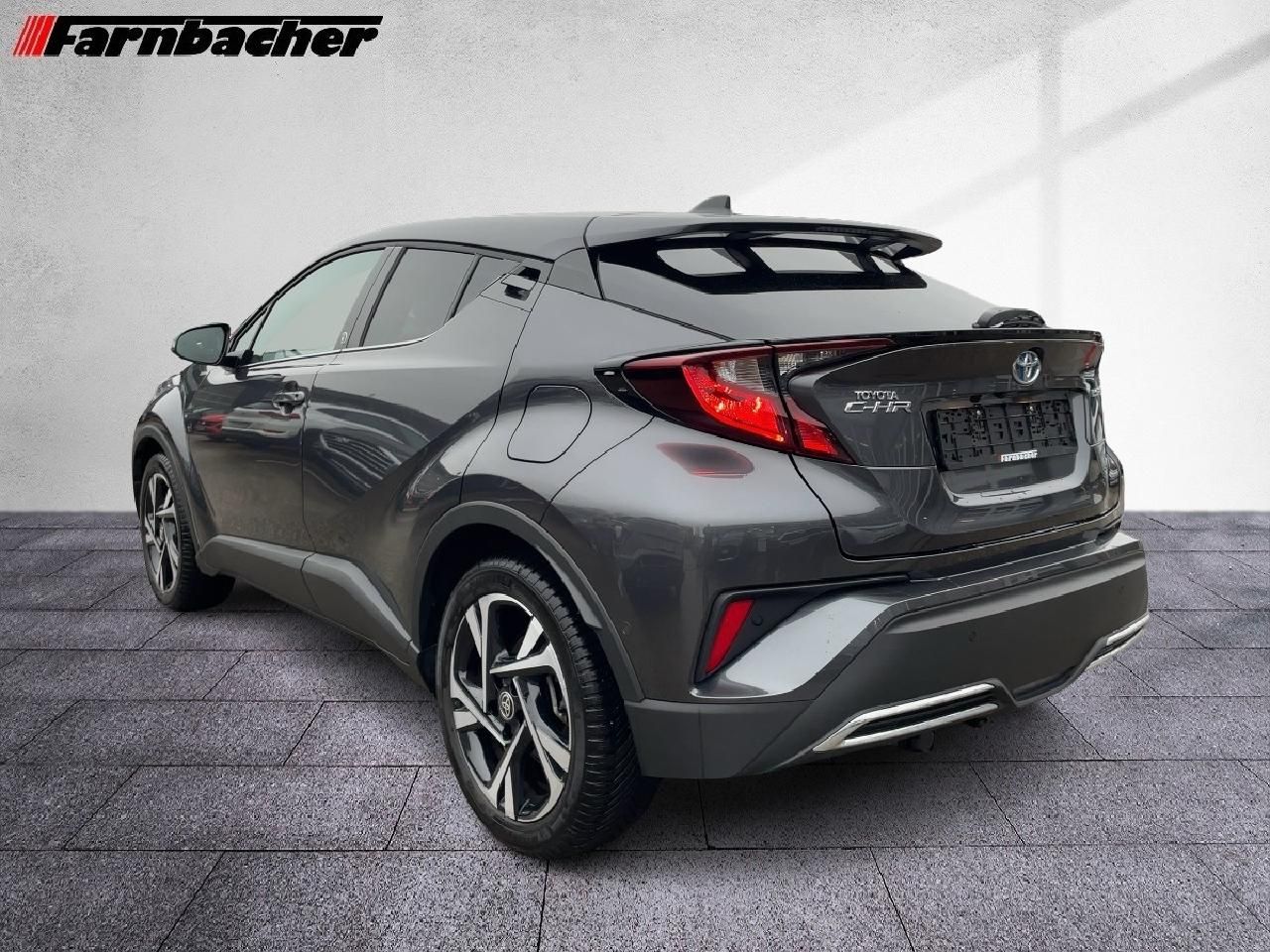 Fahrzeugabbildung Toyota C-HR 2.0 Hybrid Team D + AHK