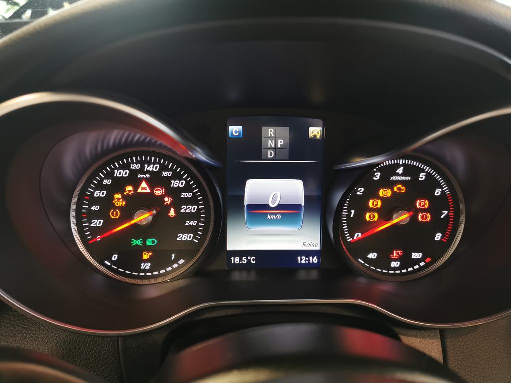 Mercedes-Benz C 180
