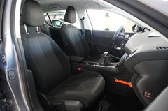 Fahrzeugabbildung Peugeot 308 LIM. 1.5D ALLURE NAVI/LED/PDC/TEMP./SPORT