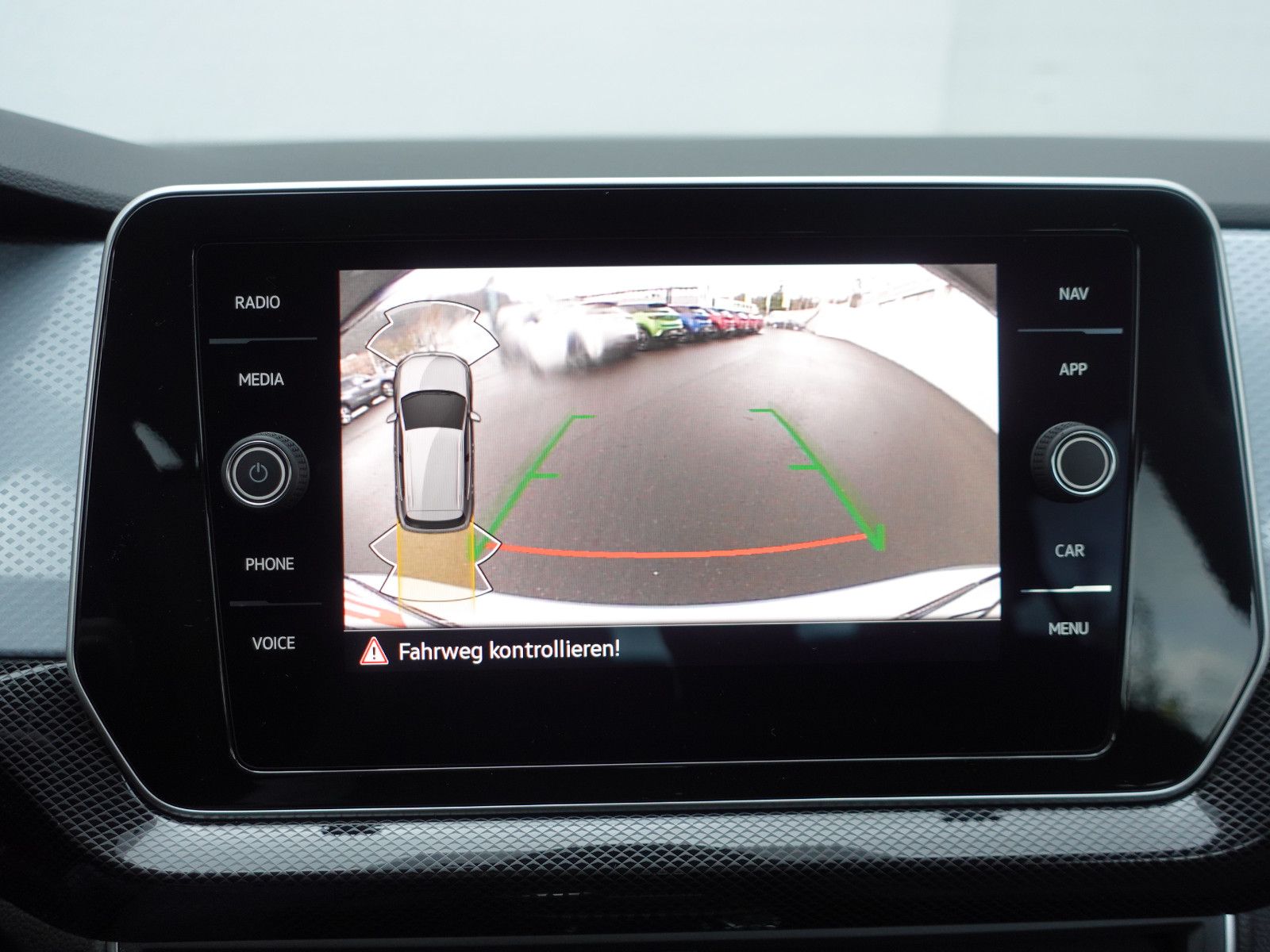 Fahrzeugabbildung Volkswagen T-Cross GOAL 1.0TSI,Kamera,Sitzhzg,ACC,Allwetter