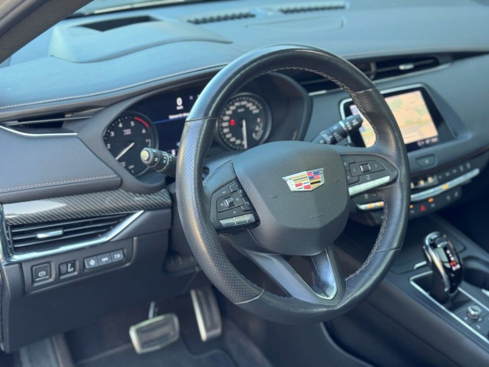 Fahrzeugabbildung Cadillac 350D Launch Edition Sport AWD Pano ACC VOLL