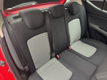 Hyundai i10 Edition+ Sitzhzg+Klima Tüv neu, Bild 22