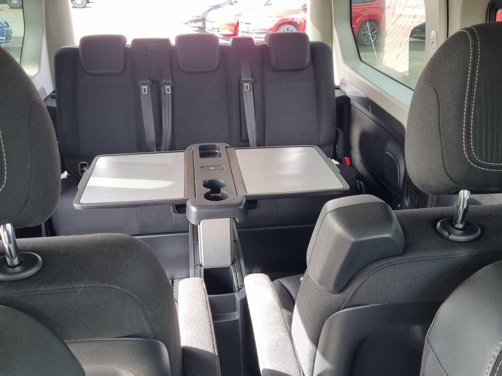 Fahrzeugabbildung Renault Trafic Combi L2H1 Grand SpaceClass 2,0 dCi autom