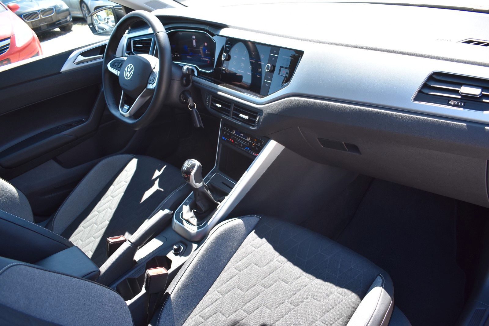 Fahrzeugabbildung Volkswagen Polo VI Goal LED/Tempomat/Carplay/SHZ