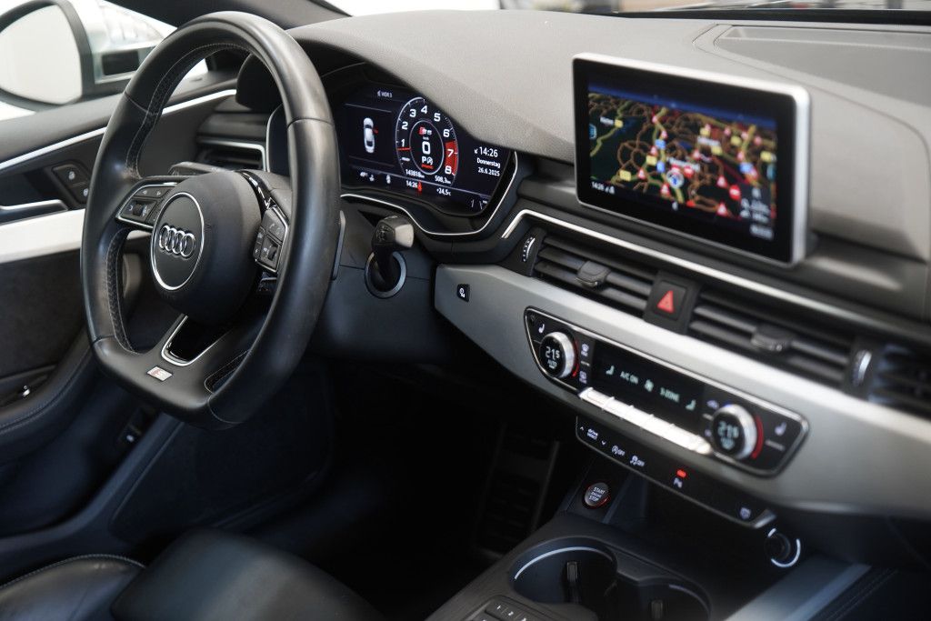 Audi S5
