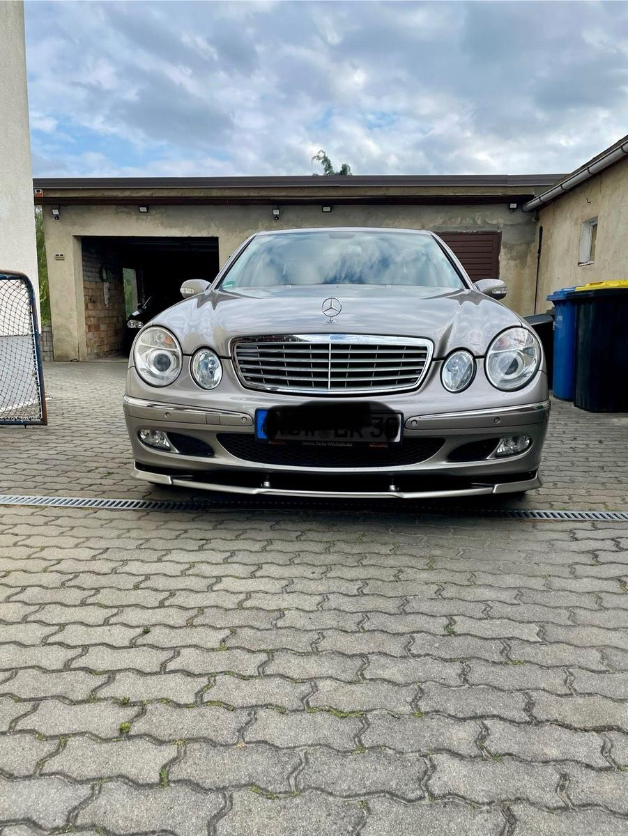 Mercedes-Benz E 200