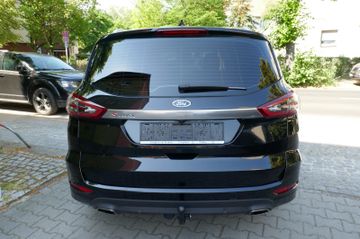 Fahrzeugabbildung Ford S-Max S-MAX Titanium