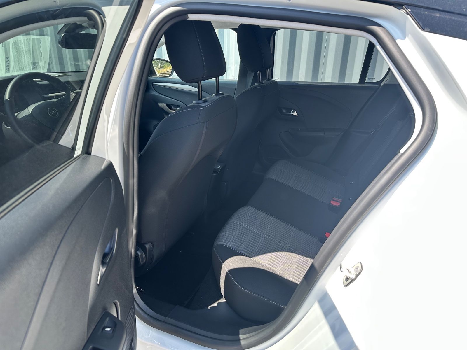 Fahrzeugabbildung Opel Corsa F e Edition*11KW*PDC*SHZ*RFK*Wärmepumpe