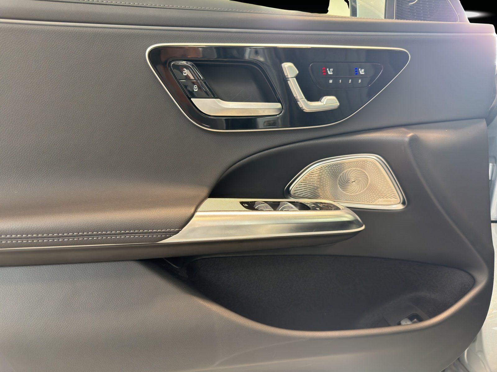 Fahrzeugabbildung Mercedes-Benz E300de T €110k AMG Prem+ Hyper DISTR Massage AHK