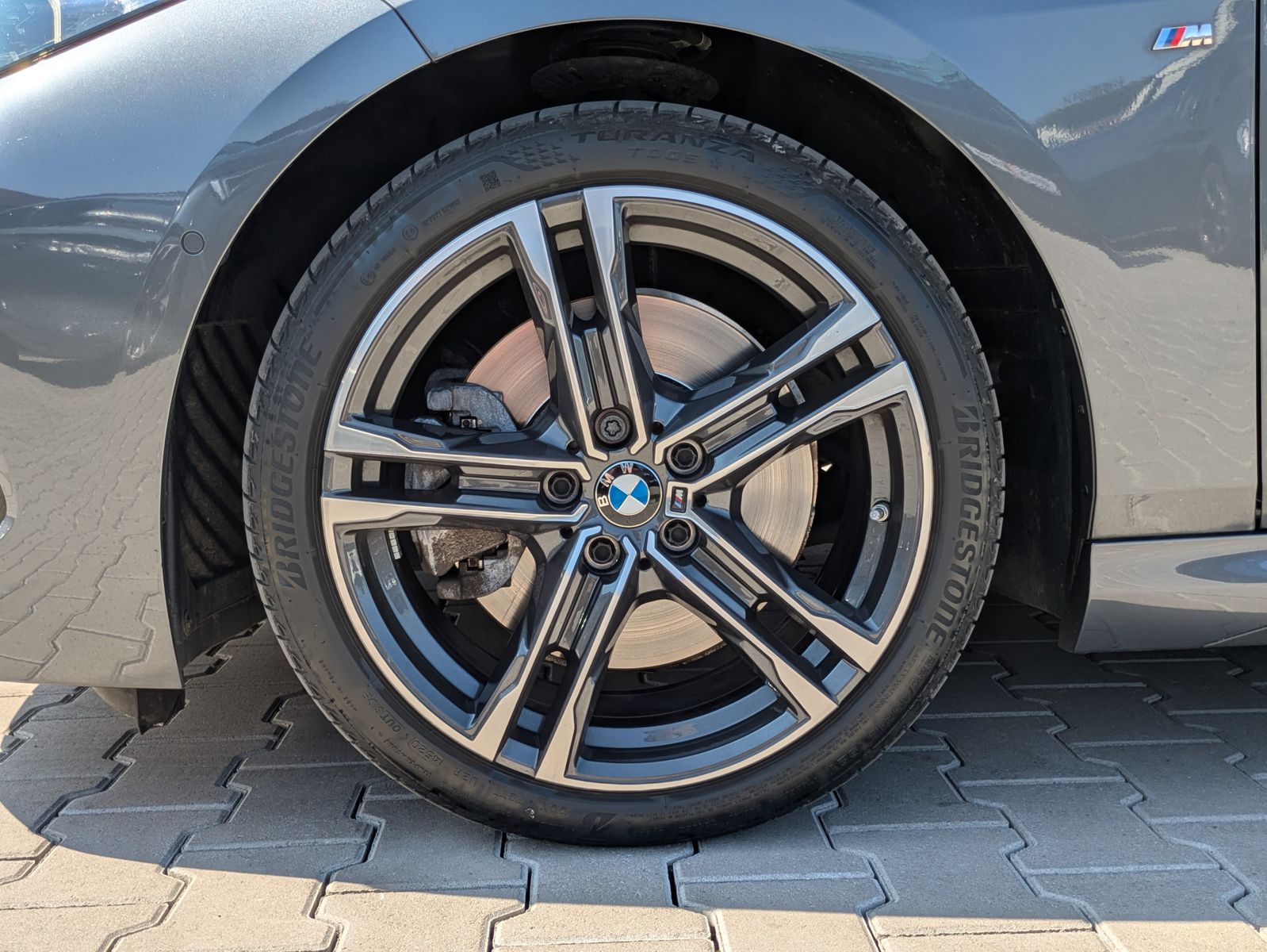 Fahrzeugabbildung BMW 220 d M Sport PANO*LED*H&K*TEMP*KAMERA*SHADOW