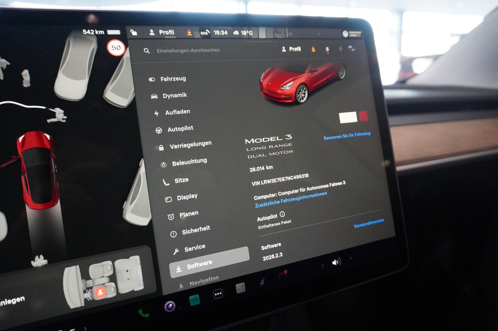 Fahrzeugabbildung Tesla Model 3 LONGRANGE DUAL-MOTOR NAVI/KAMERA/DAB/AMD