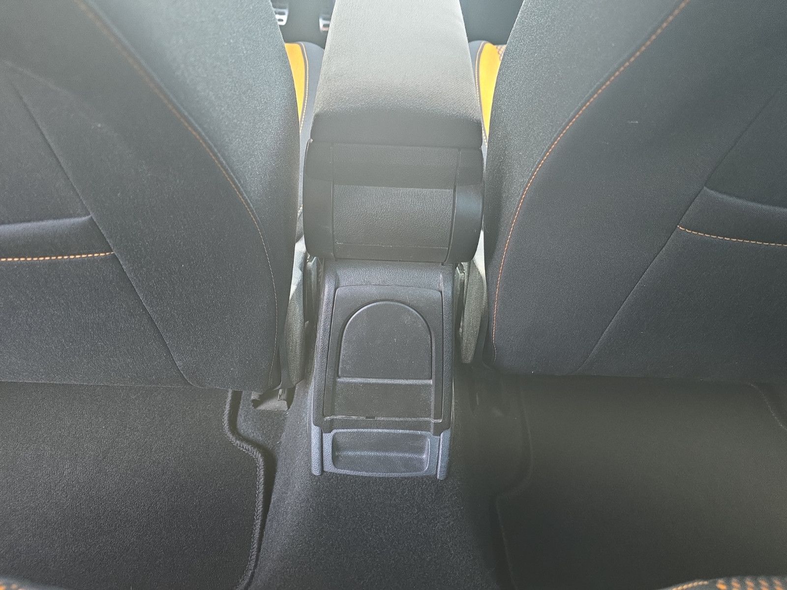 Fahrzeugabbildung Volkswagen Polo V CrossPolo