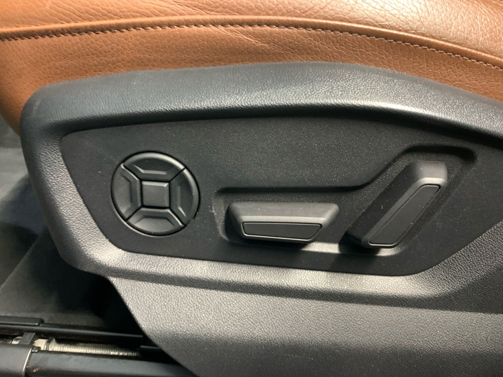 Audi Q7 - Bild 23