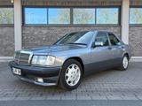 Mercedes-Benz 190 E 2.6 - Mercedes-Benz 190: Limousine