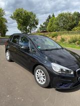BMW 218d Aktive Tourer Sport Line Voll Rentner - BMW 218 Active Tourer aus 2014