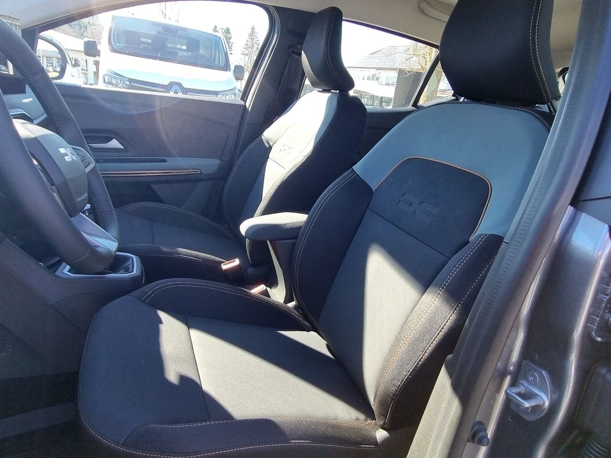 Fahrzeugabbildung Dacia Sandero Stepway Extreme TCe 110