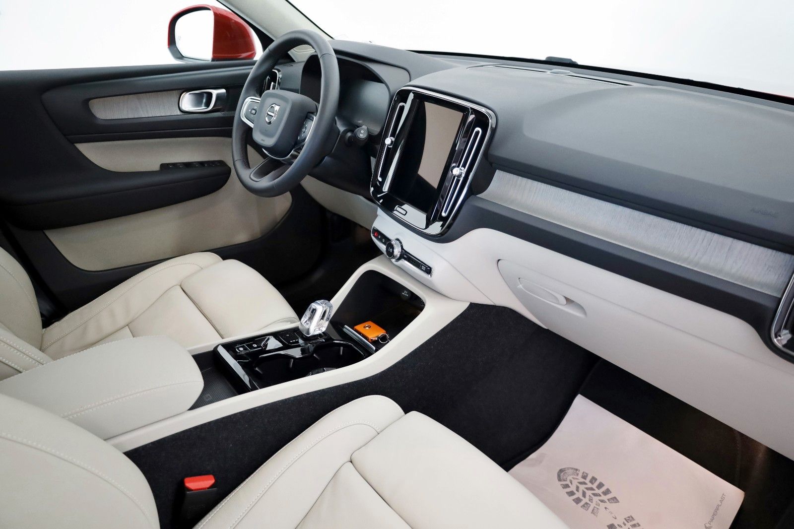 Fahrzeugabbildung Volvo XC40 Inscription T5,Leder,Navi,SH,360Kamera +WR