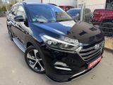Hyundai TUCSON 25 Jahre 4WD/Panorama/Xenon/Navi/Kamera/L - Hyundai in Gelsenkirchen