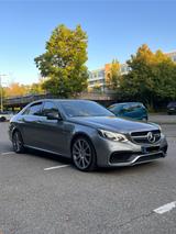 Mercedes-Benz W212 E 63 AMG S 4MATIC AMG S Carbon packet  - graue Mercedes-Benz E 63 AMG