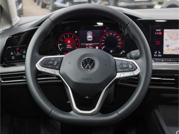Volkswagen Golf VIII Style eTSI 1.5 e-hybrid Navi Kamera