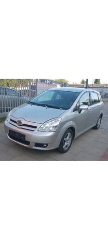 Toyota Corolla Verso 1.8/7Sitzer/Navi/TÜV0...