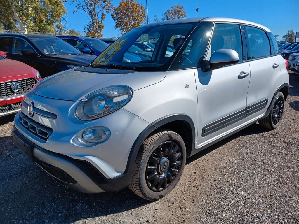 Image of Fiat 500L Cross