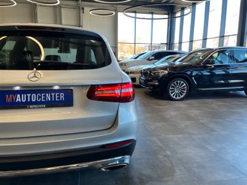 Mercedes-Benz GLC 250 4Matic *LED*AHK*KAMERA*NAVI*SHZ*TEMPOMAT