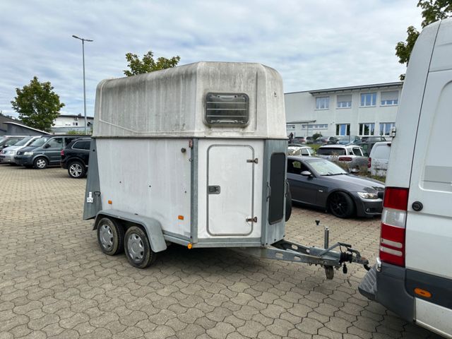Stema Pferdetransporter
