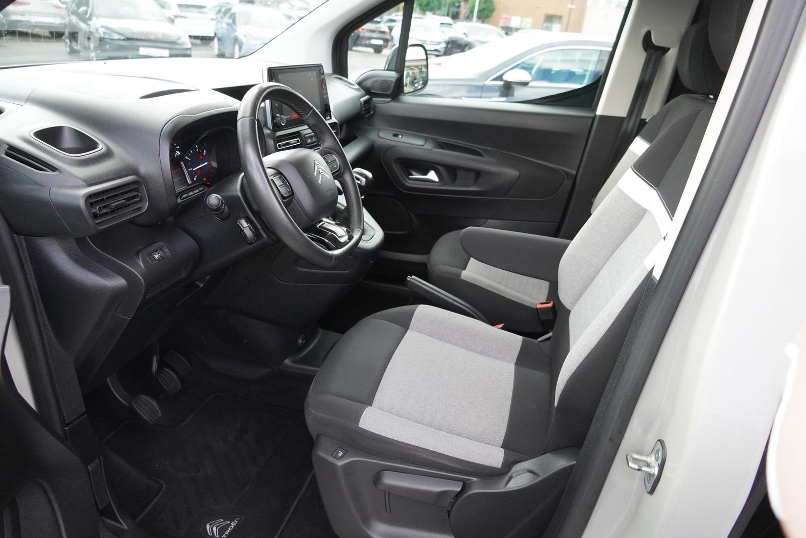 Citroën Berlingo 1.2 12V e-THP MPV Feel M AHK 360° DAB