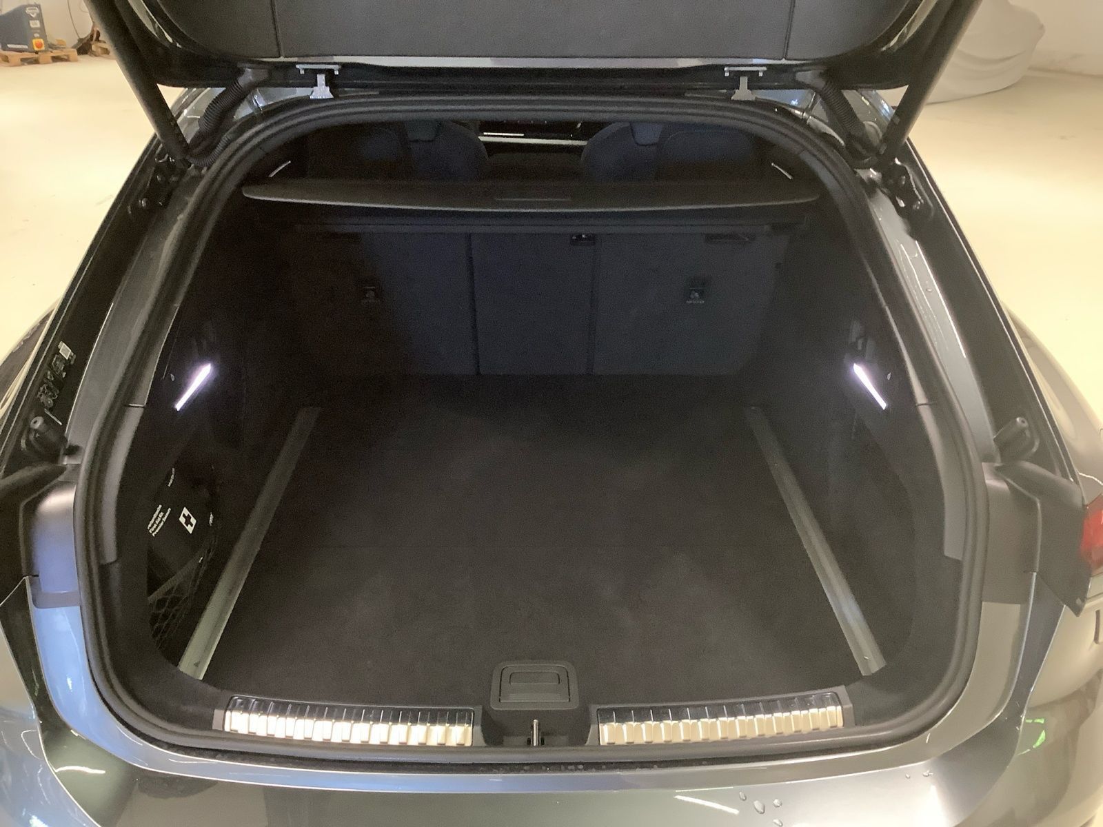 A6 Avant TDI quattro edition one, Headup+Luftfed