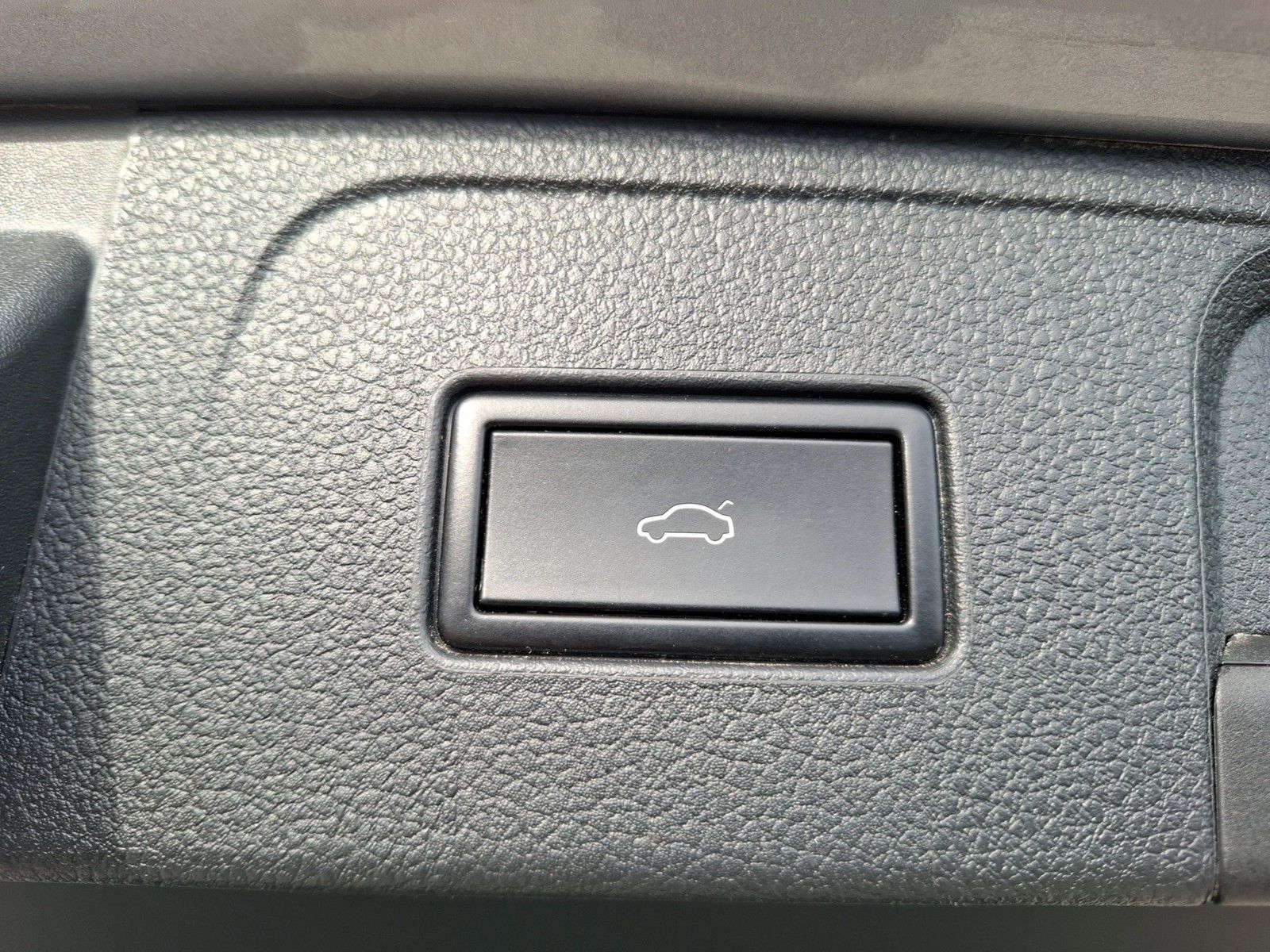 Fahrzeugabbildung Volkswagen Passat Variant TSI Alltrack DSG 4M LED Navi ACC