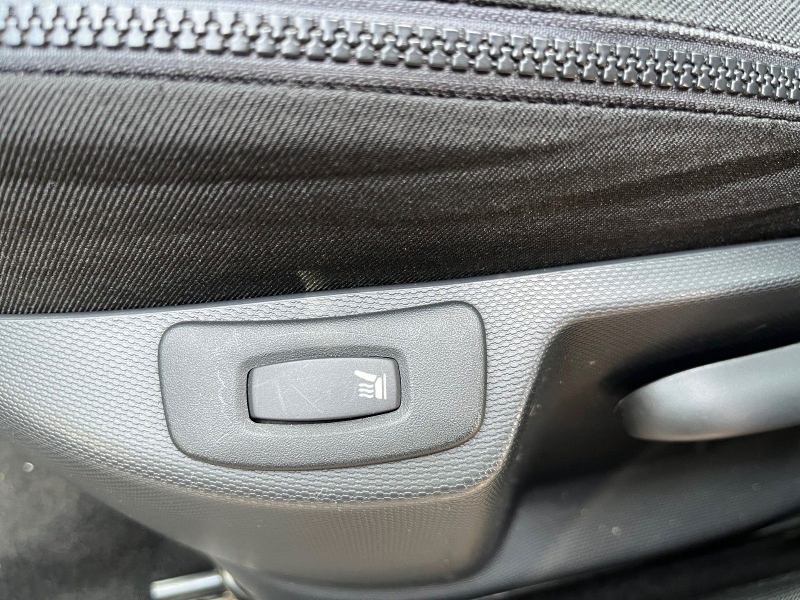 Renault Captur Luxe – Bild 23