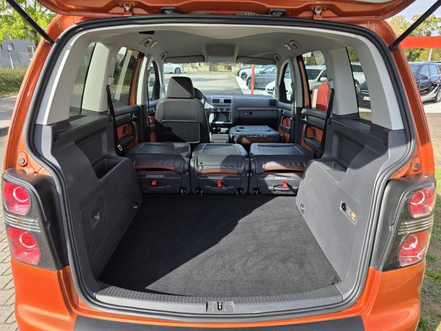 VW Touran — Foto 8