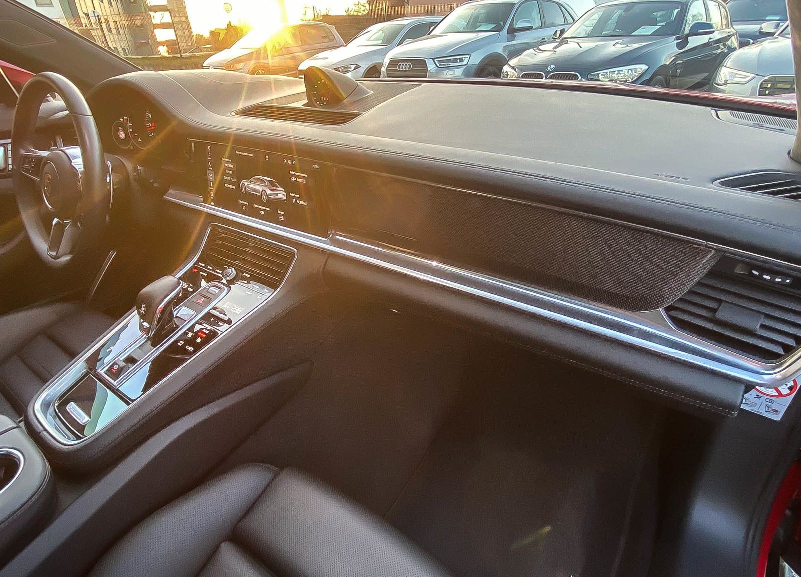 Fahrzeugabbildung Porsche Panamera SportTurismo GTS 4.0 NIGHT VISION ANHZV