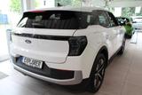 Ford Explorer RWD - Ford Explorer: Geländewagen